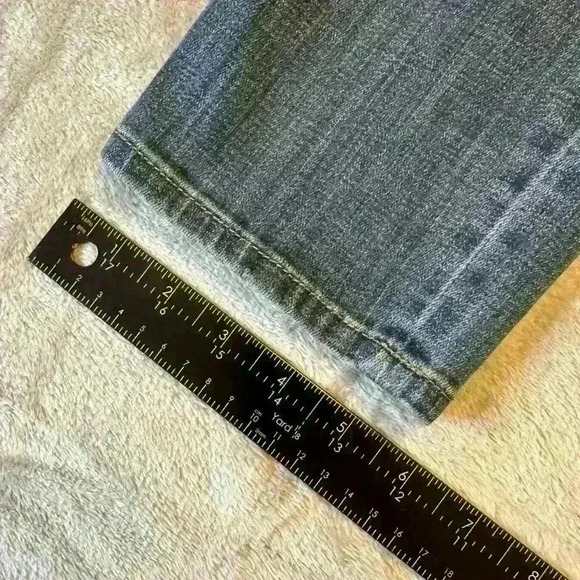 Chico’s Women’s Jeans 00 Medallion Embroidered Girlfriend Ankle Denim Boho Jeans - Picture 5 of 10